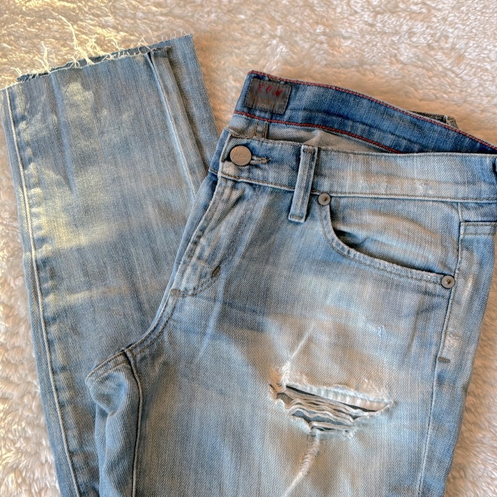 Citizen of humanity distressed skinny jeans.
